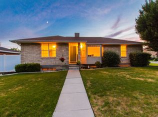10240 S Temple View Dr, South Jordan, UT 84095