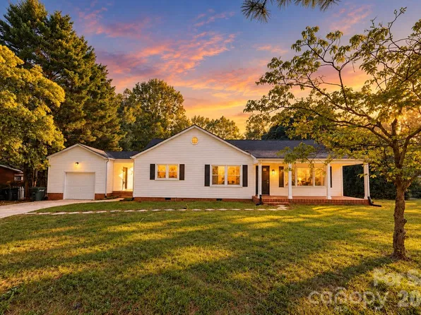 103 S Westover Dr, Monroe, NC 28112
