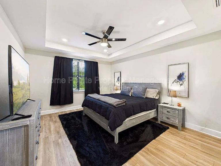 19563 Utopia Ln — Photo 13