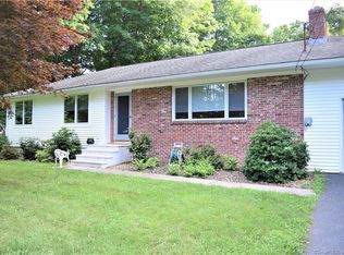 11 Mary Mac Loop, Clinton, CT 06413