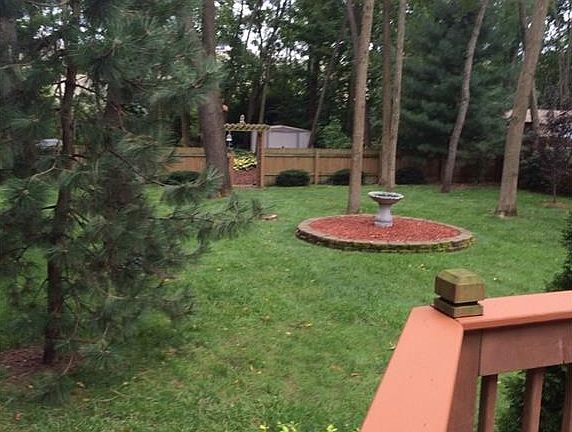 5th image of 6757 Oak Lake Dr