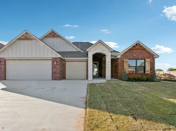 23152 E 106th St S, Broken Arrow, OK 74014
