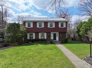 725 12th St, Oakmont, PA 15139