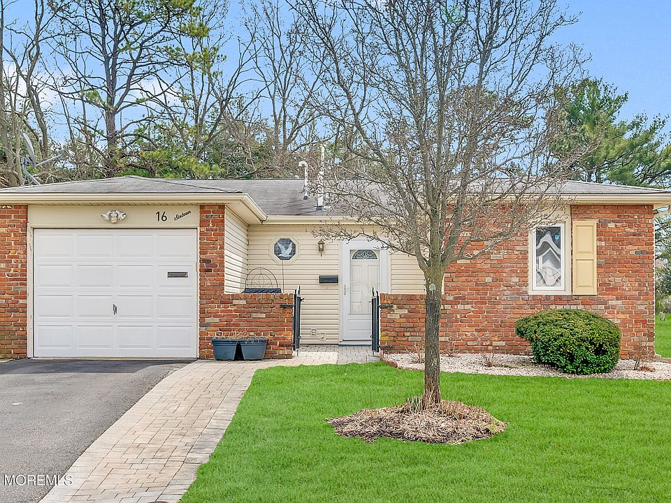 1st image of 16 Dickinson Road