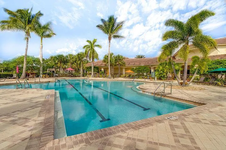 8031 Carnoustie Pl #A — Photo 31
