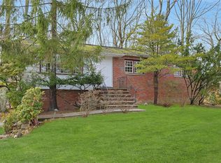 336 Old Mill Rd, Valley Cottage, NY 10989