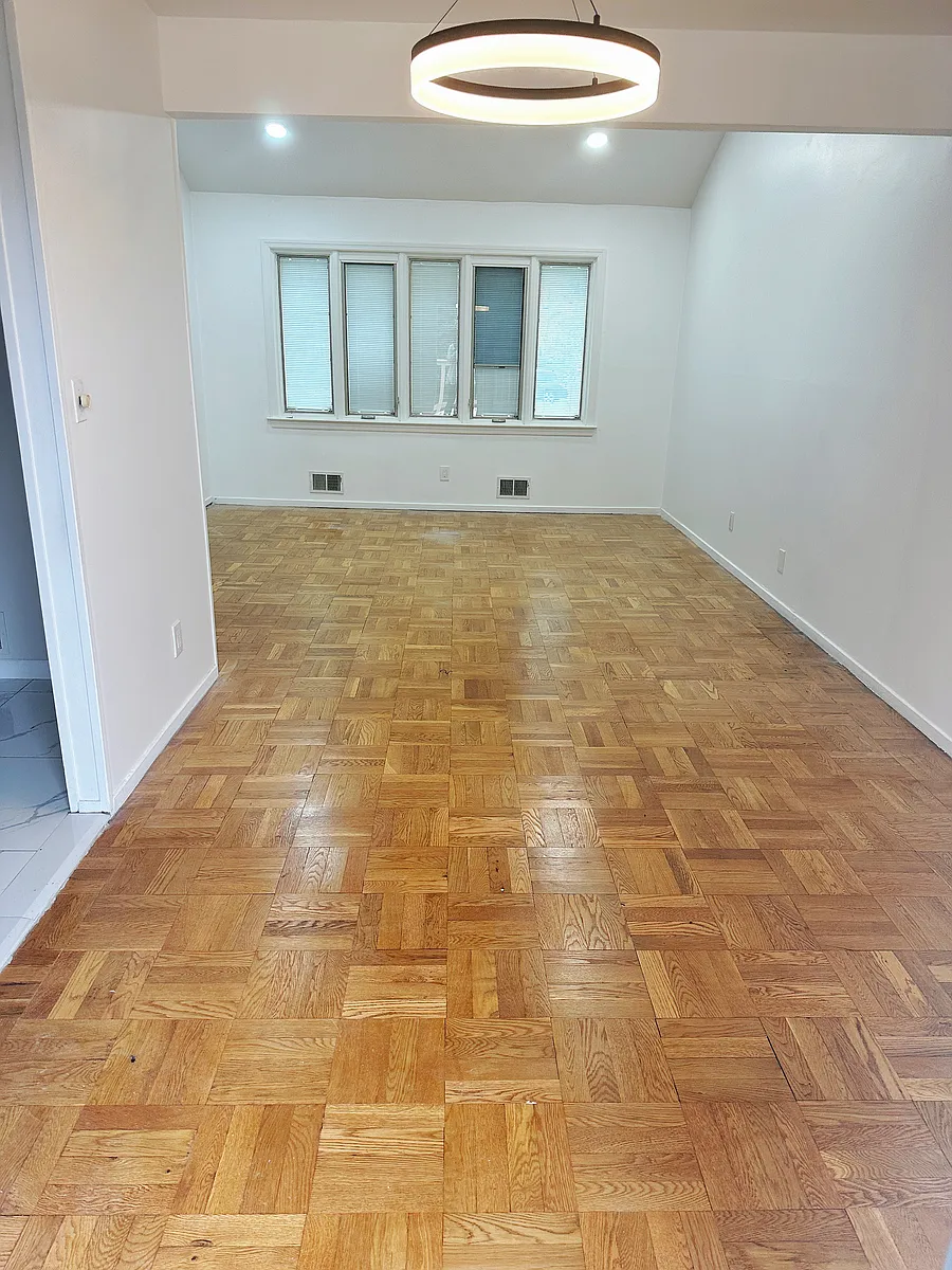 Building Photo - 58 Elm Tree Ln
