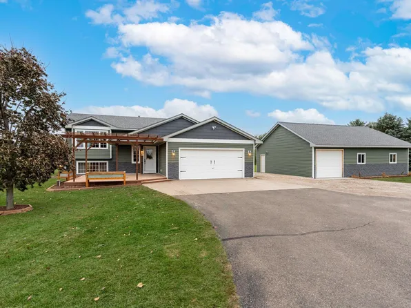 1116 148th Ave, New Richmond, WI 54017