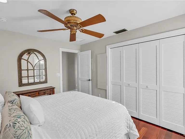 27725 Forester Dr — Photo 25
