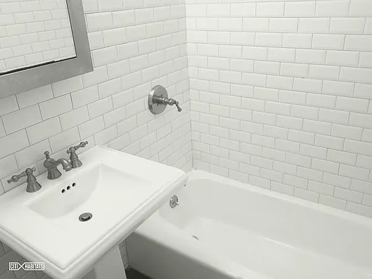 Rented by Citi Habitats | media 4