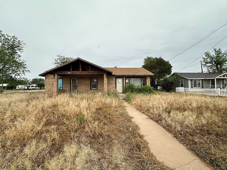 1st image of 1001 Chadbourne St