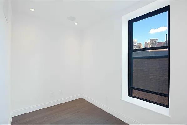 Rented by Keller Williams NYC | media 37