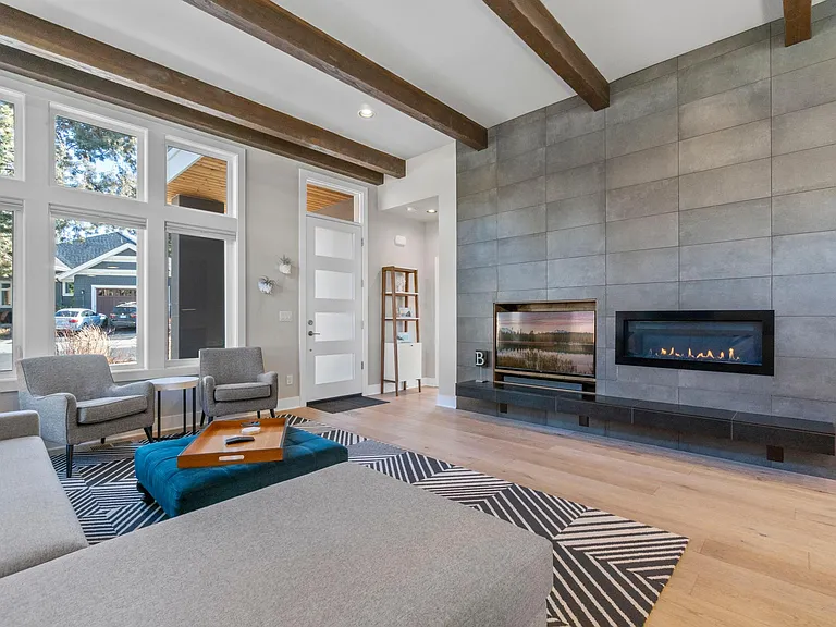 62719 Mehama Dr — Photo 8