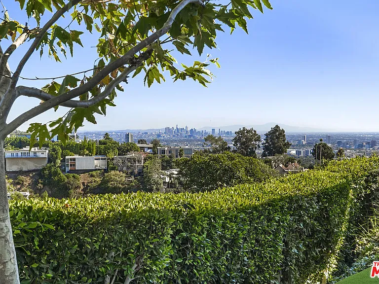 9881 Beverly Grove Dr — Photo 25