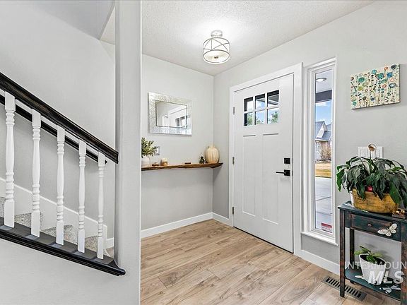 4th image of 2608 S Hood Ranch Pl