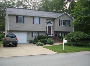 37 Lambeth St, New Bedford, MA 02745