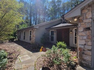 666 Chesterfield Dr, Lawrenceville, GA 30044