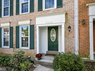 5439 Crows Nest Ct, Fairfax, VA 22032