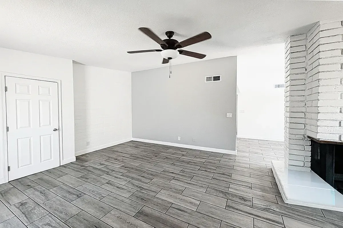 2 bed, 1100 sqft, $1,550 — Photo 4
