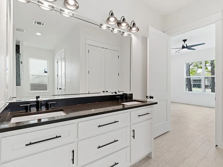 3515 Country Club Blvd — Photo 21