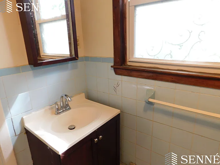 81 Merriam St #3 — Photo 9
