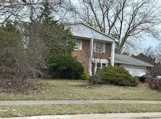 1285 Briarcliff Ln, Highland Park, IL
