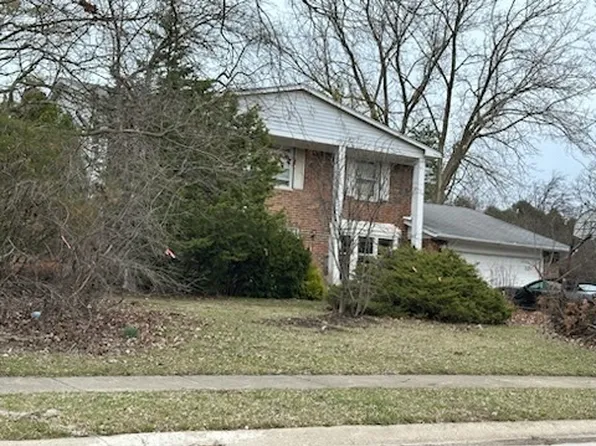 1285 Briarcliff Ln, Highland Park, IL 60035