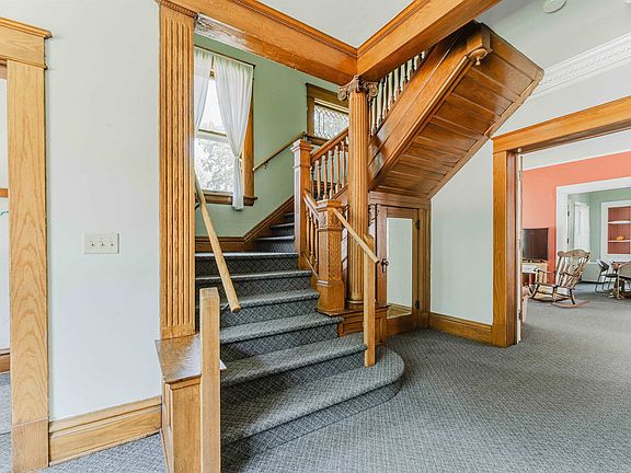 3rd image of 620 Elmwood Ave