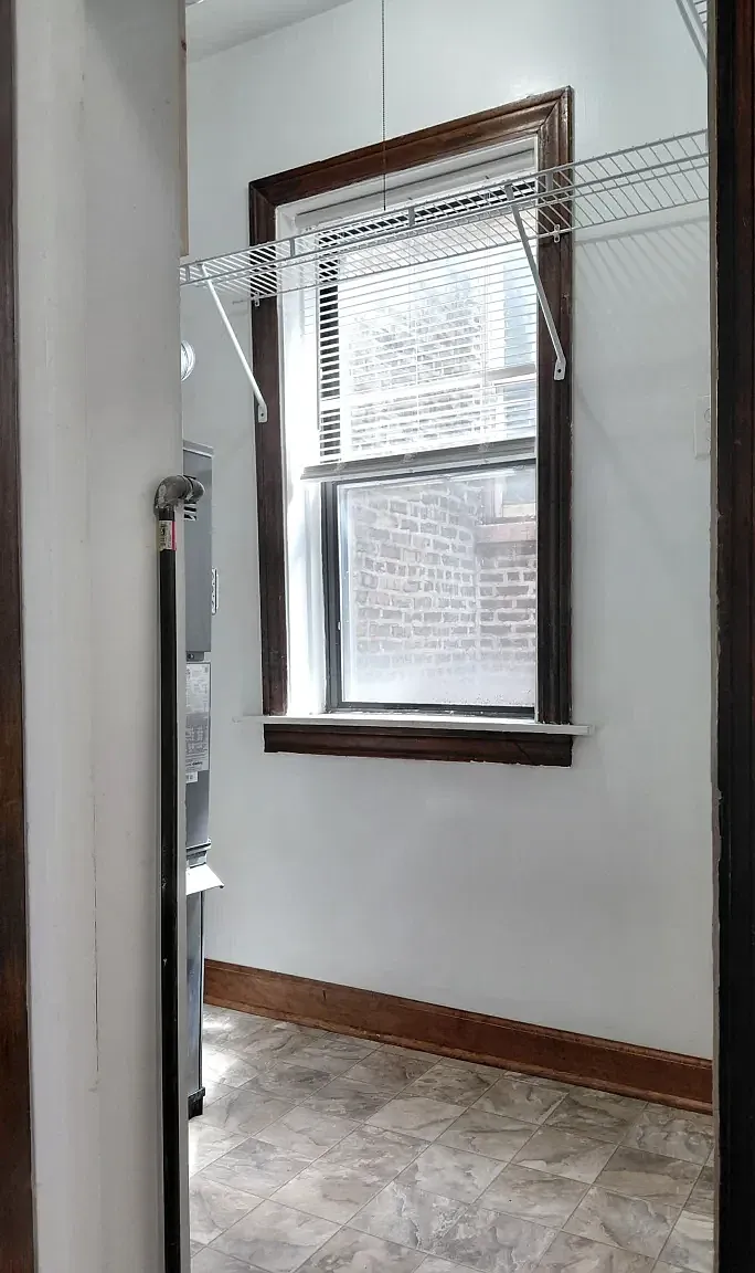 4810 W Armitage Ave — Photo 4