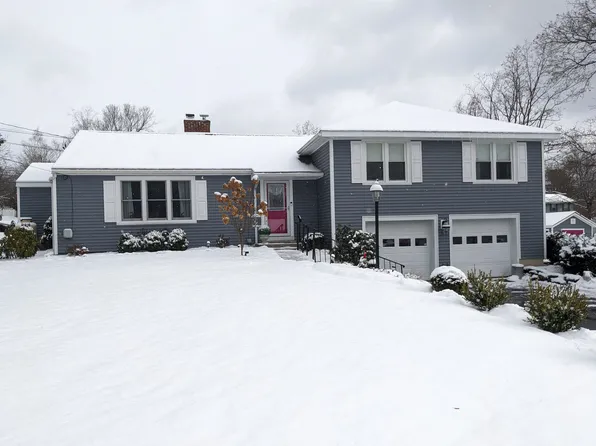 33 Piedmont Drive, Rutland City, VT 05701