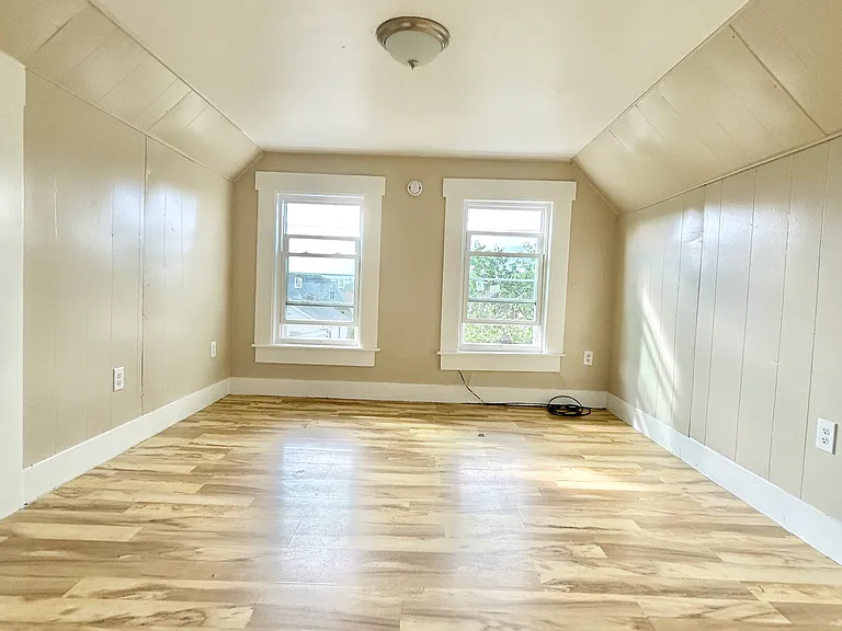 50 Lake St #1-D — Photo 7