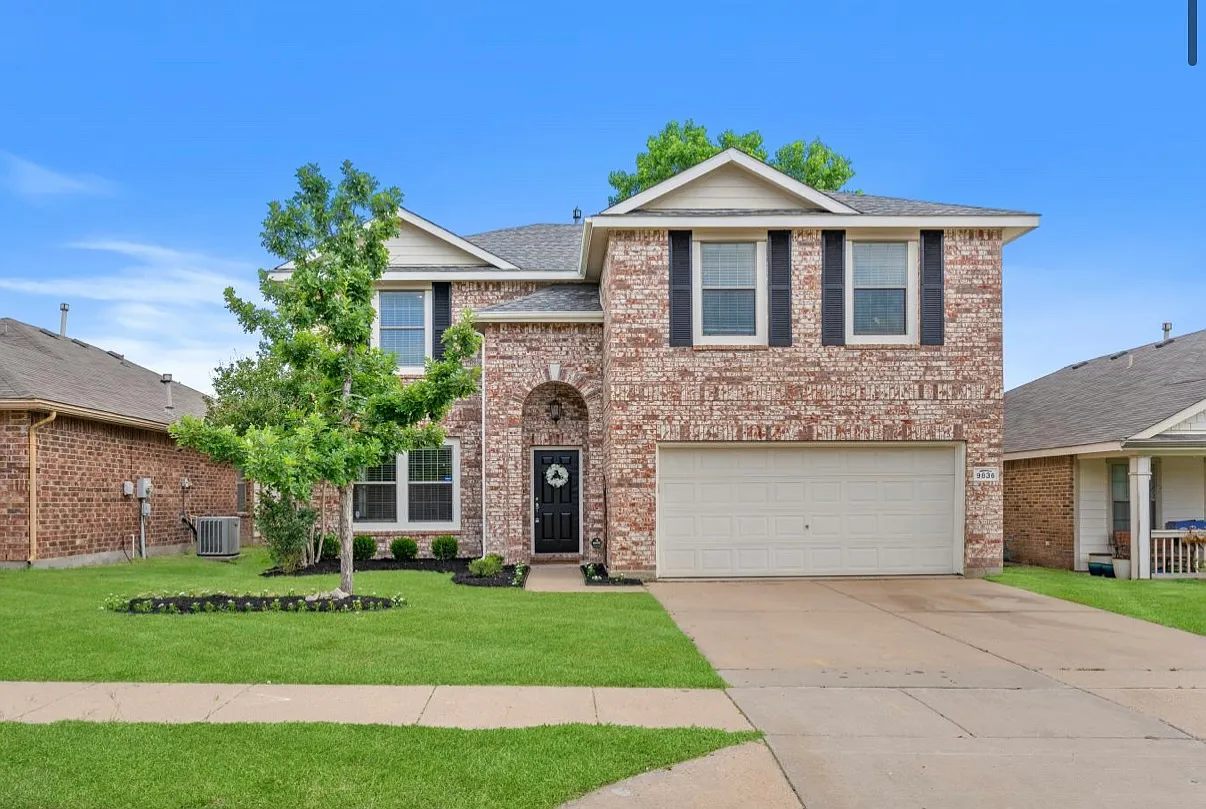 4 bed, 3240 sqft, $3,300 — Photo 1