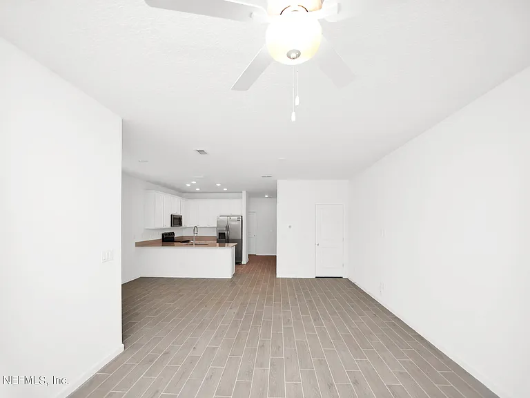 348 Rosemont Dr — Photo 16