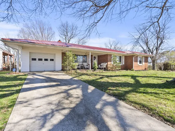 224 Cladorbon Dr, Cynthiana, KY 41031