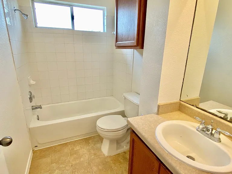 1000 Berry Bend Path — Photo 12