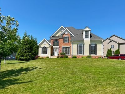 1255 Iowa St, Pella, IA, 50219