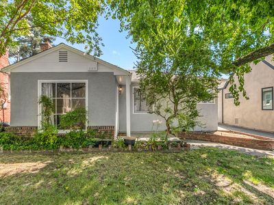 1221 48th St, Sacramento, CA, 95819