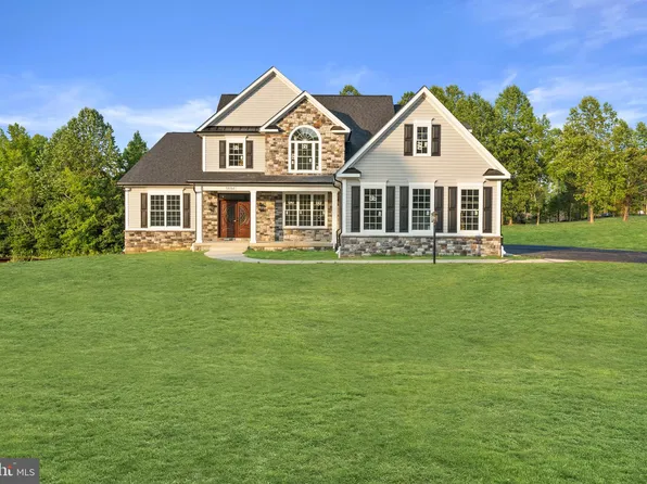 5894 Hardwick Ct, Hughesville, MD 20637