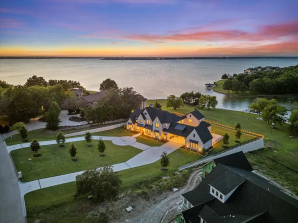 9 Meadowlake Dr, Heath, TX 75032