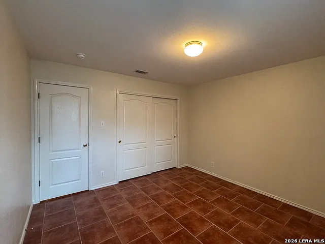 9803 Sandie — Photo 33