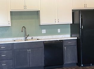 115 W Van Buren St #2, Leesburg, IN 46538