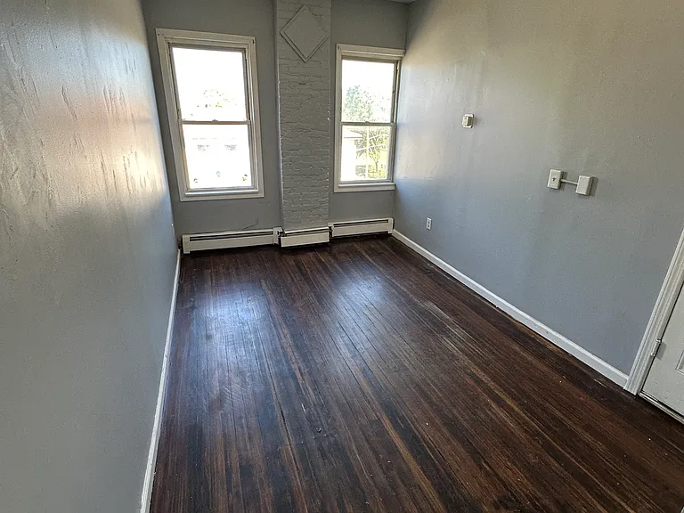 3 Putnam St #3R — Photo 3