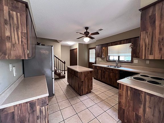 5th image of 3511 Wincross Dr