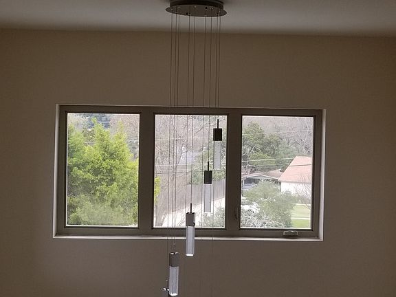 5th image of 6413 Forest Hills Dr APT B