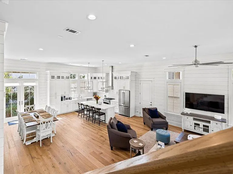 237 Cabana Trl — Photo 28