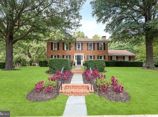 4203 Maple Tree Ct, Alexandria, VA 22304