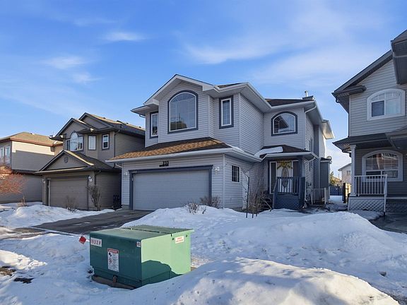 2nd image of 233 Macewan Rd SW