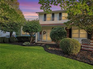 255 Buck Hill Rd, Rochester, NY 14626