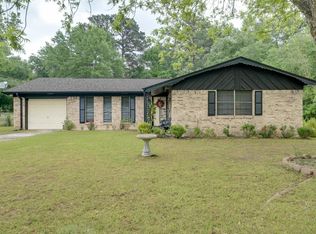 202 Trimble St, Palestine, TX 75803