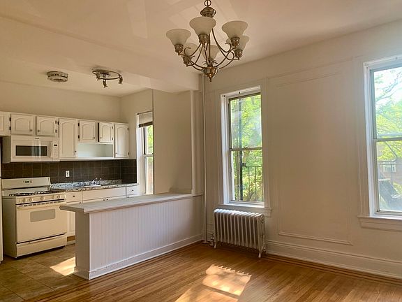 3rd image of 41-01 48th St #2F